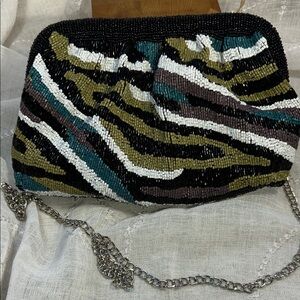 NWT hand beaded made in India clutch / purse with chain